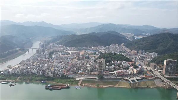 1760339247441440.jpg 1954752.jpg